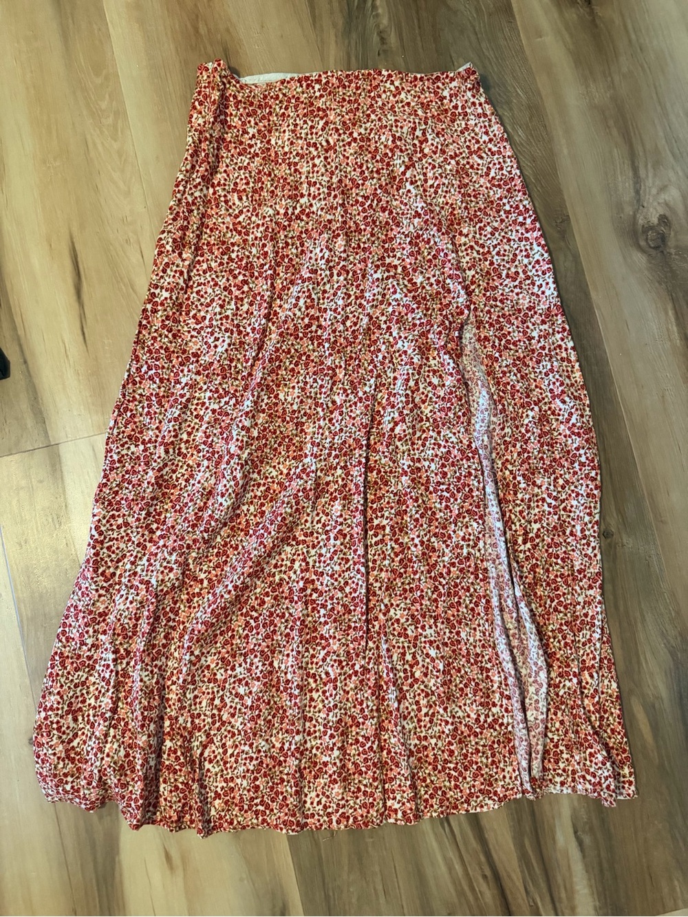 Reformation Red Floral Midi Skirt - Picture 6 of 8